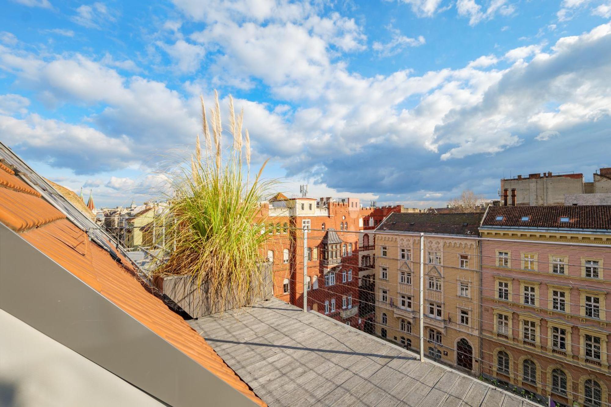 3Bedroom Triplex Rooftop Apartment Budapest Esterno foto