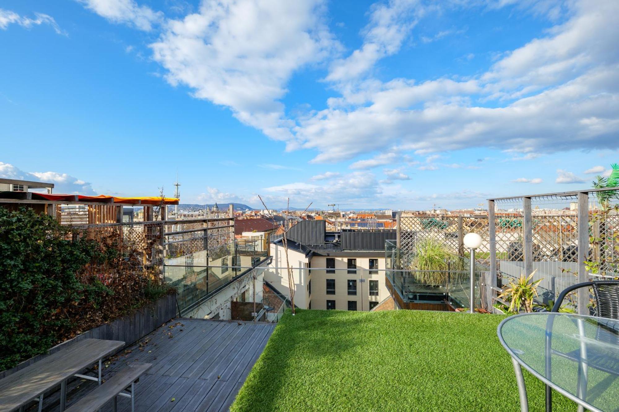 3Bedroom Triplex Rooftop Apartment Budapest Esterno foto